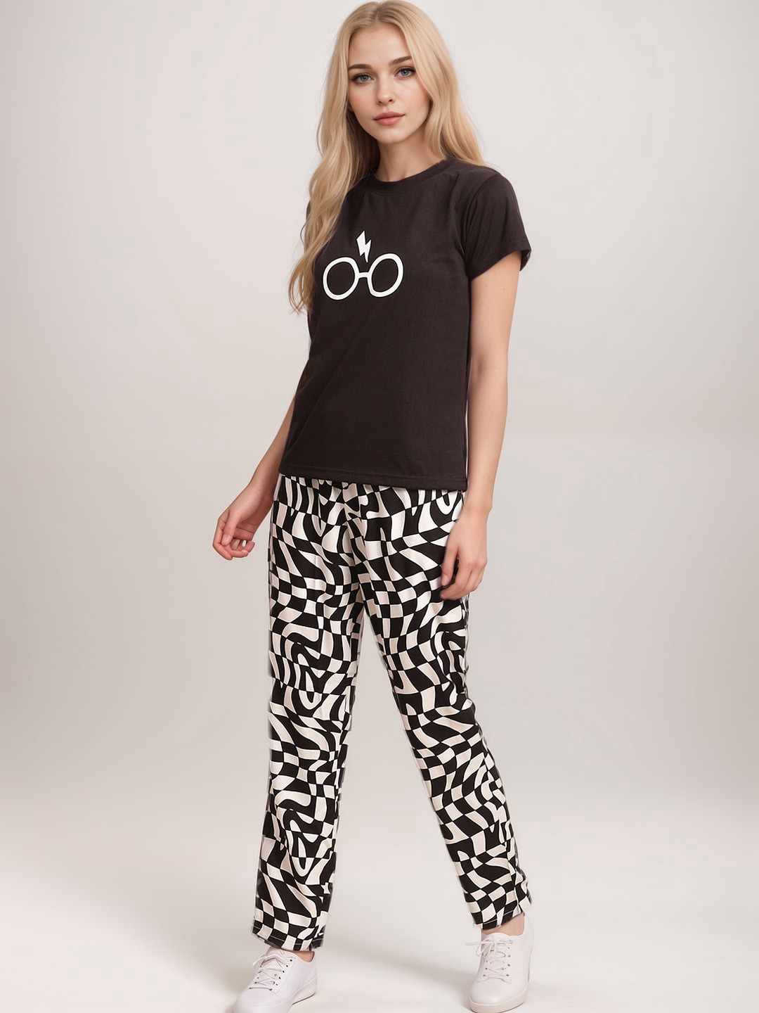 TerraDesi Chakravyuh Illusion Pyjamas – Statement Lounge Edit