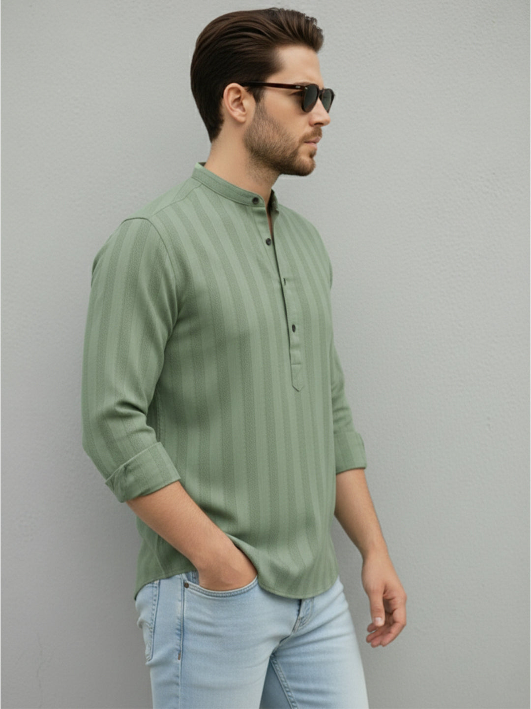 TerraDesi Men's Light Green Vertical Stripe Cotton Short Kurta