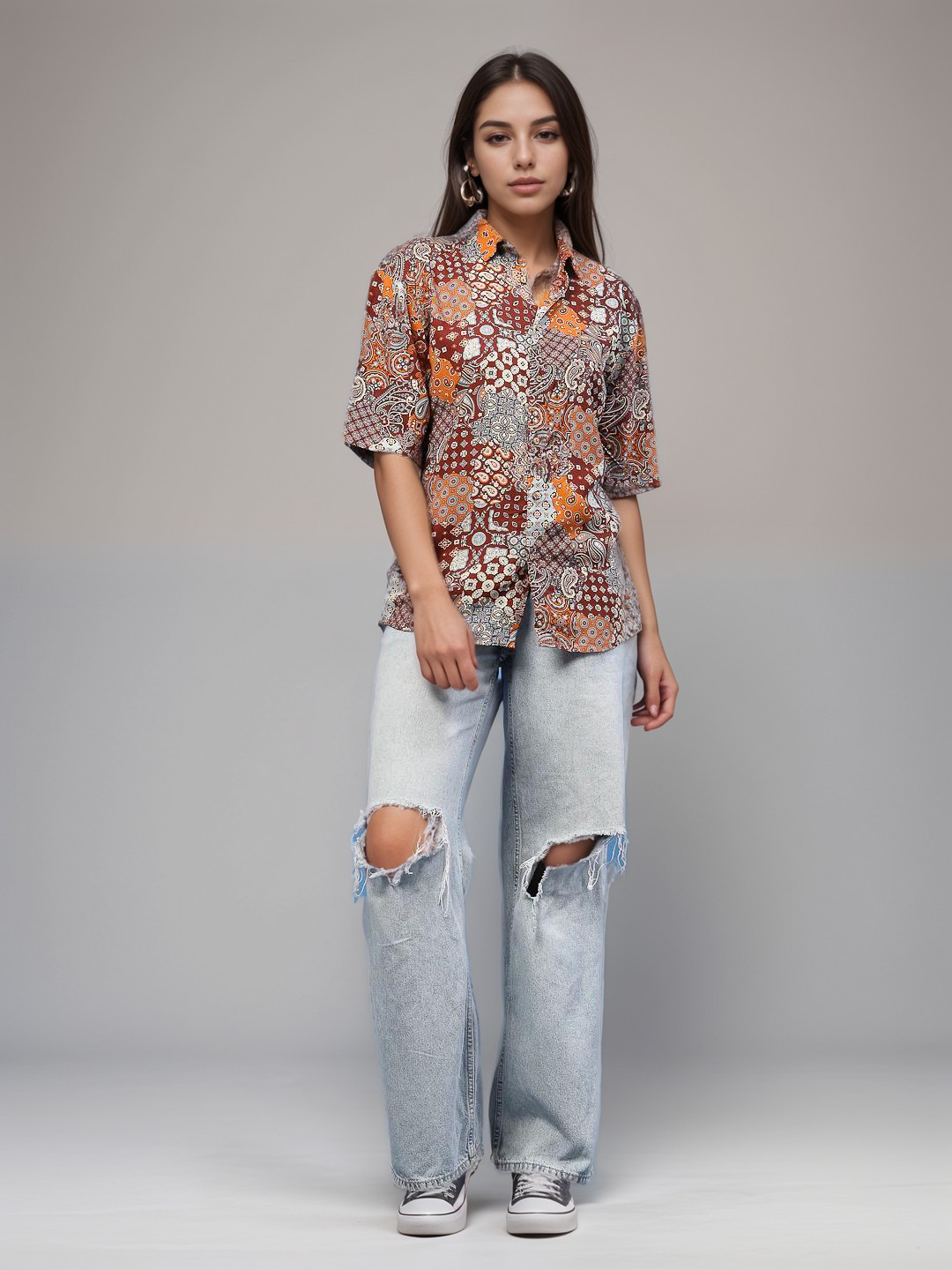 TerraDesi Elegant Paisley Cutaway Collar Shirt Secondary image